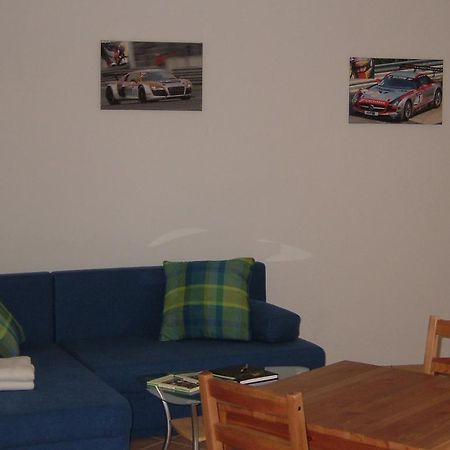 Fliederhof Ferienwohnungen Herresbach Habitación foto